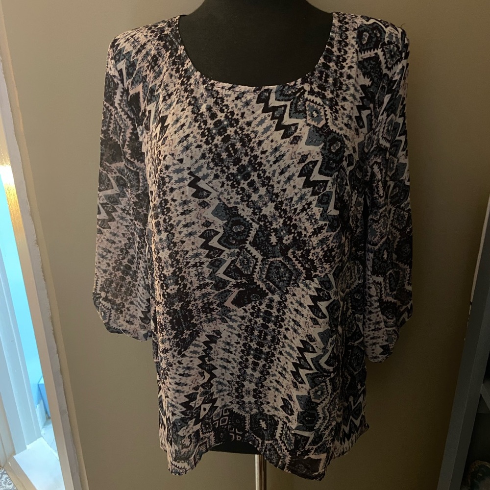 NWT Maurices Chiffon Blouse